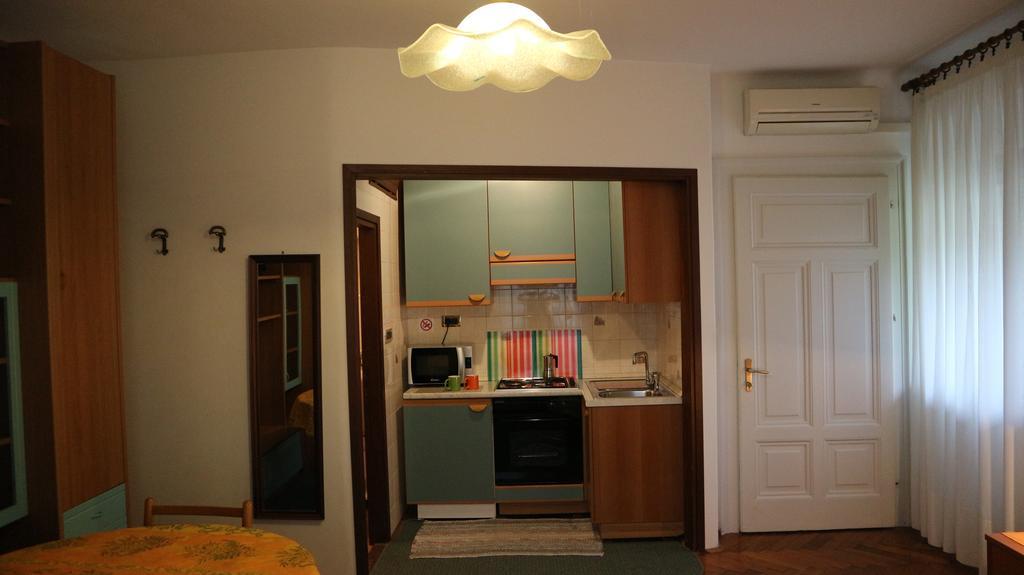 Apartments Ines Komel Opatija Exterior foto